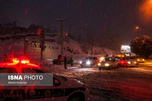 بارش برف و باران در جاده‌های ۲۶ استان کشور/ سفر غیرضروری ممنوع