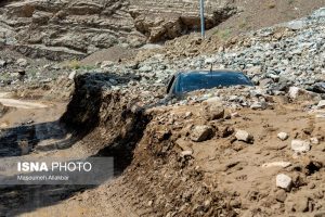 بازگشایی جاده چالوس تا چند روز آینده ممکن نیست