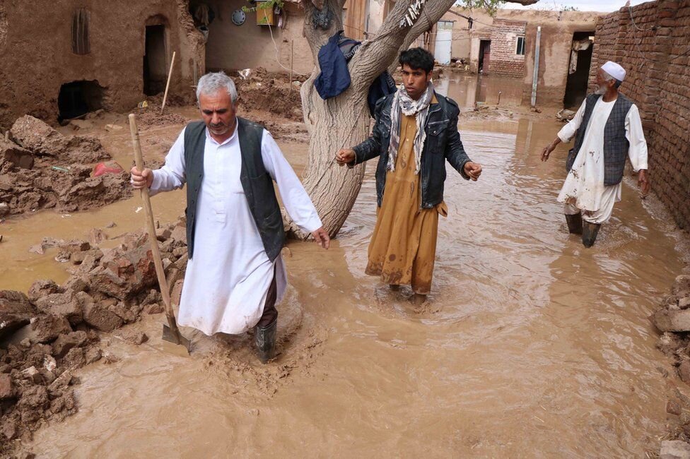 ۹ کشته و زخمی در پی جاری شدن سیلاب در افغانستان